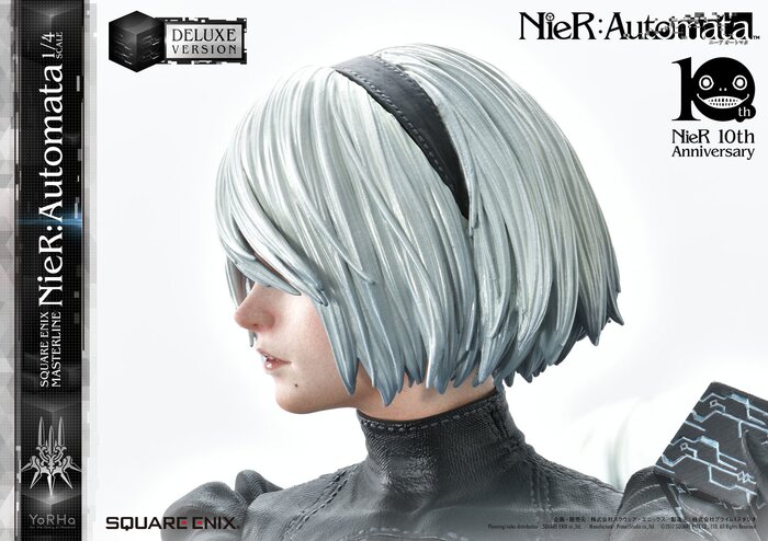 square enix statue