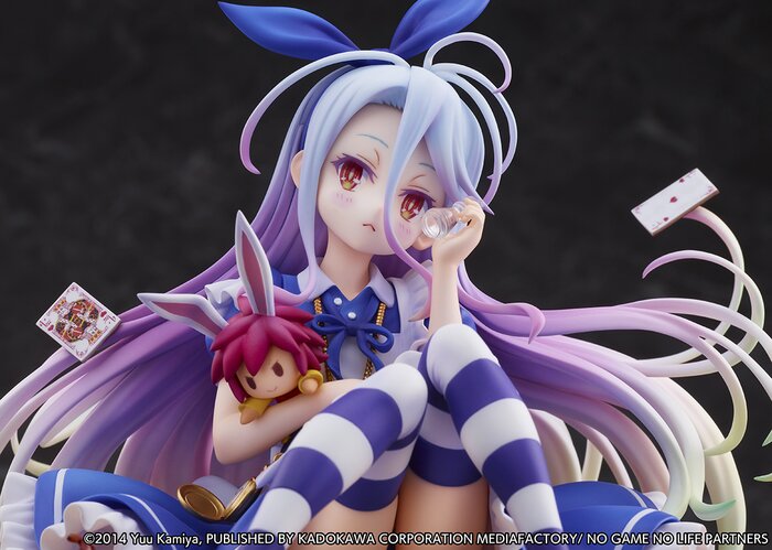 shiro alice in wonderland figure