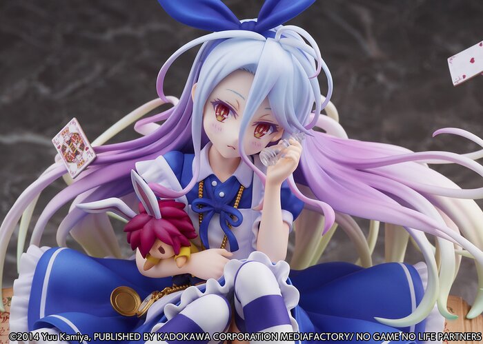 shiro alice in wonderland figure