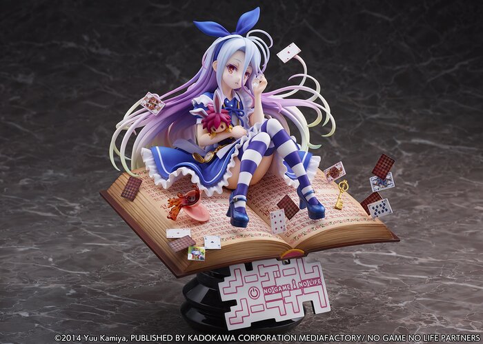 shiro alice in wonderland figure