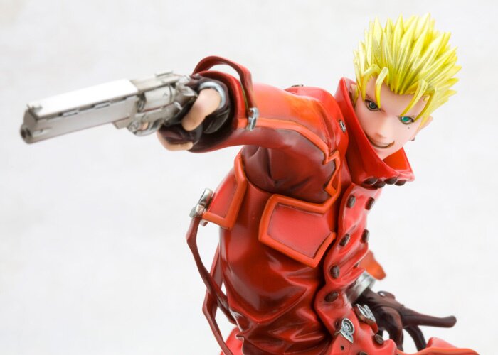 vash the stampede statue