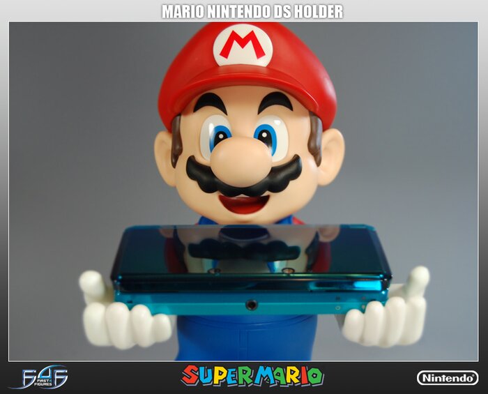 super mario ds holder statue