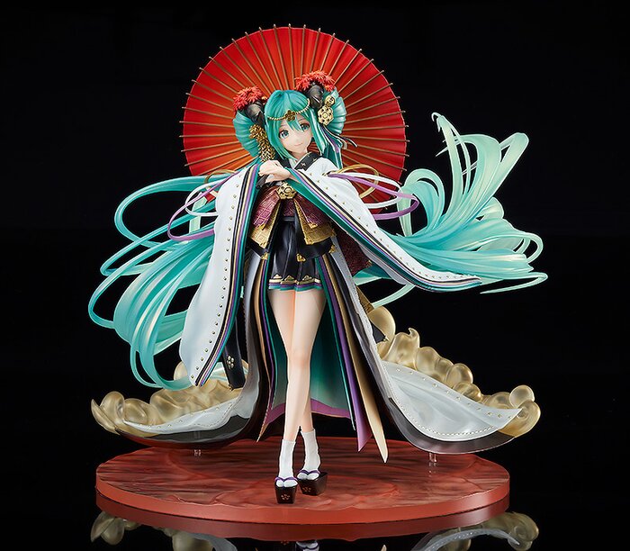 Hatsune Miku: Land of the Eternal 1/7 Scale Figure: Good Smile Company ...