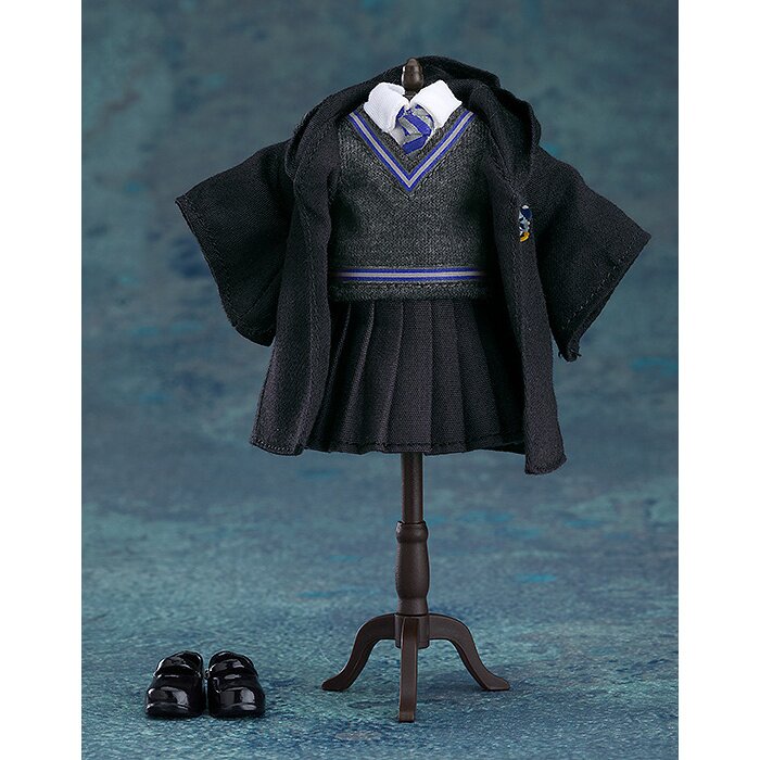 An authentic uniform (dress) of the house of Ravenclaw (Ravenclaw