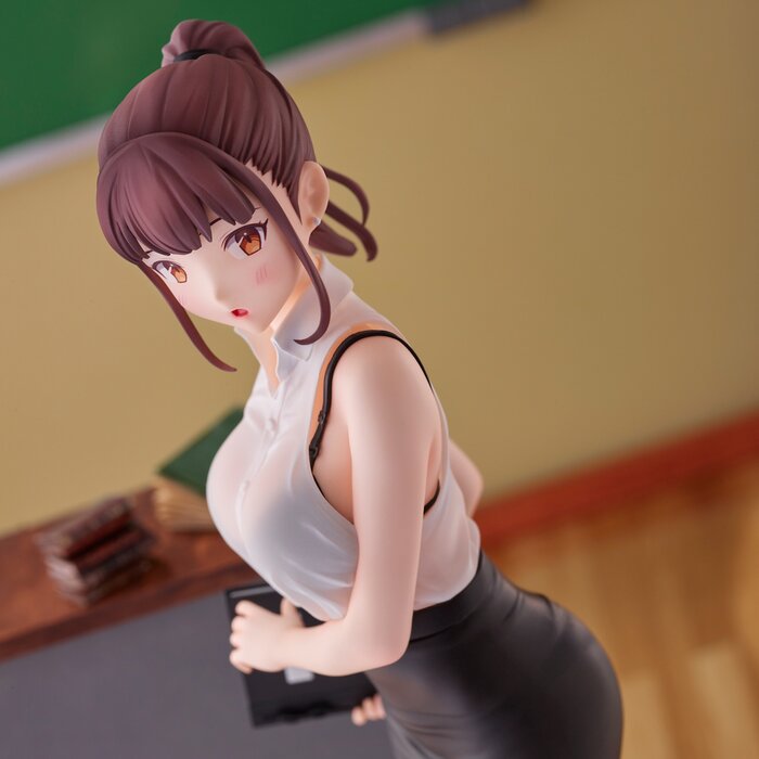 popqn-illustration-homeroom-teacher-non-scale-figure-tokyo-otaku-mode