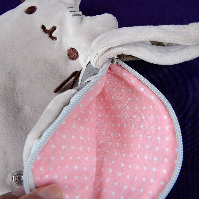 pusheen wristlet