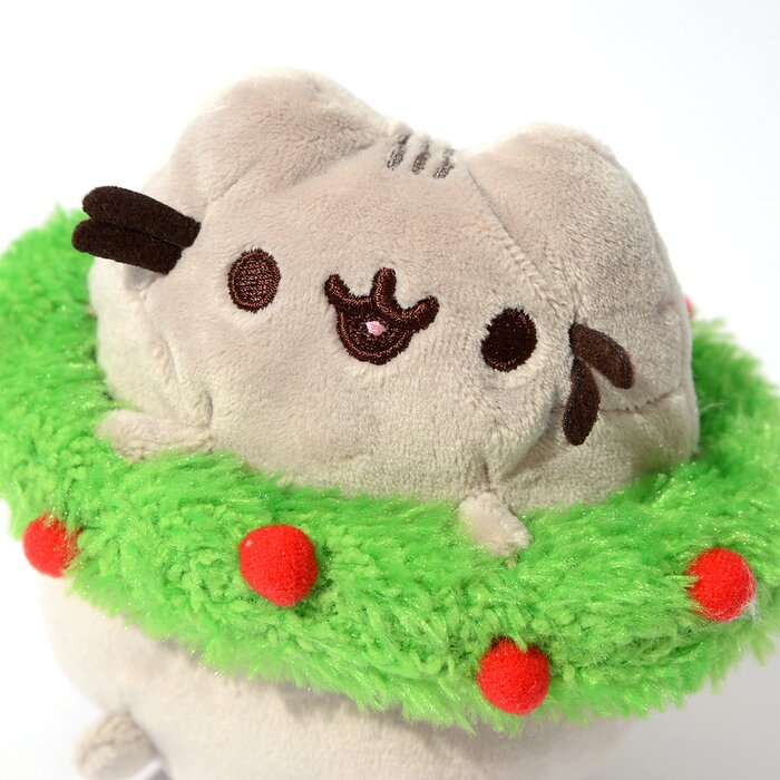 pusheen wreath plush