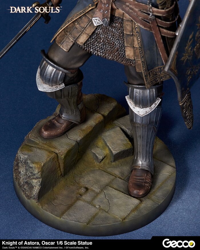 dark souls knight of astora figure