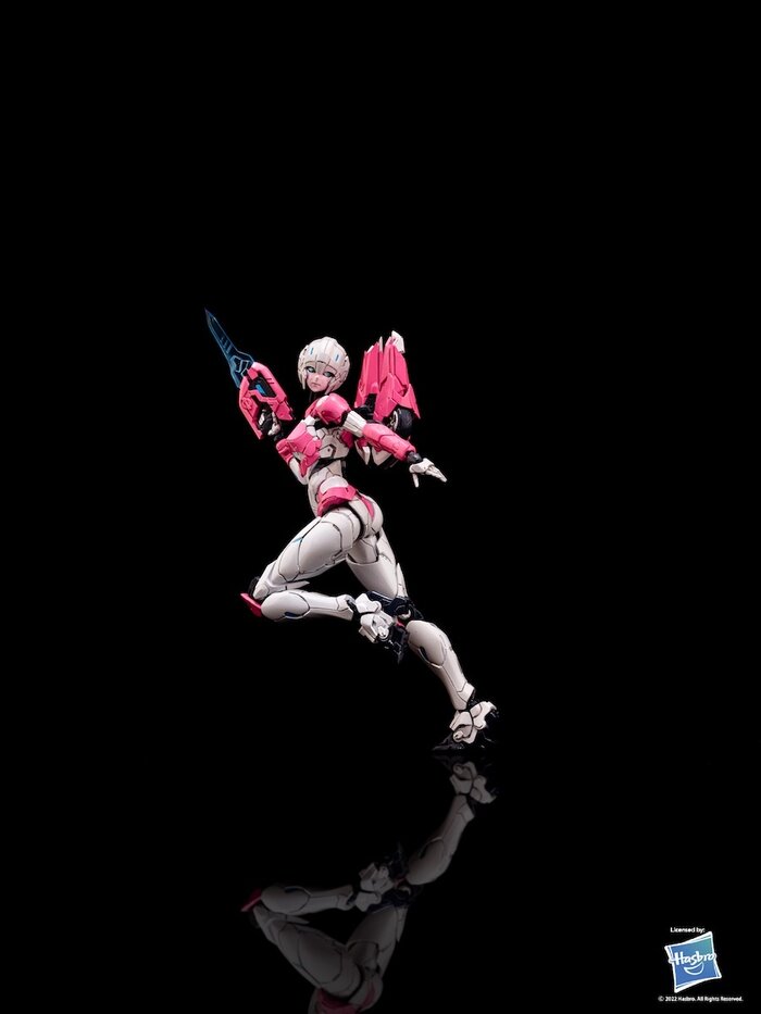 Furai Model Transformers Arcee Tokyo Otaku Mode (TOM)