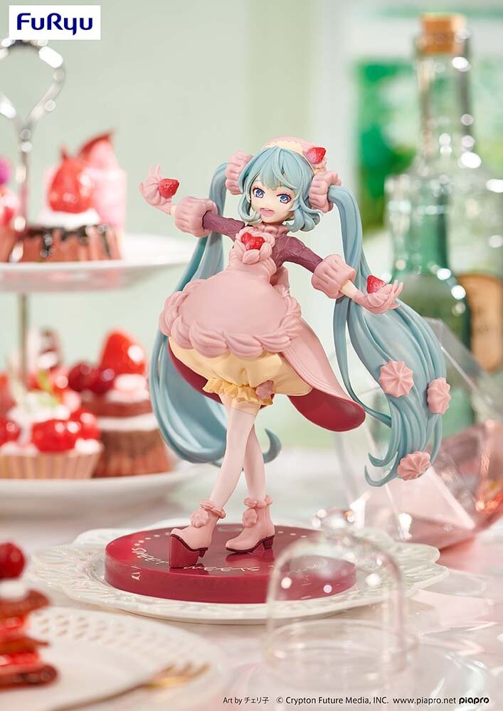 Hatsune Miku Sweet Sweets Series Figure: Strawberry Chocolate