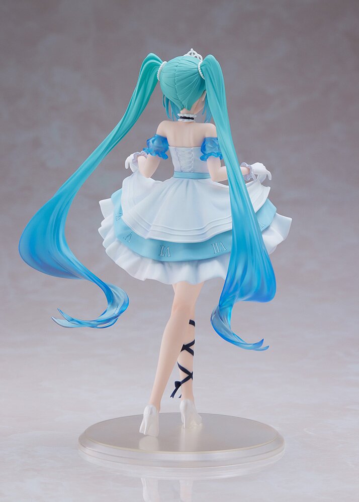 Hatsune Miku Wonderland Figure Cinderella Taito Online Crane