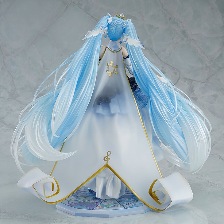 Snow Miku: Snow Princess Ver. 1/7 Scale Figure: Good Smile Company