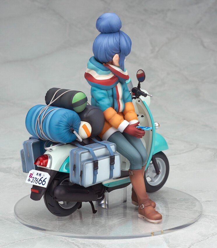 Laid-Back Camp Rin Shima w/ Scooter 1/10 Scale Figure: Alter