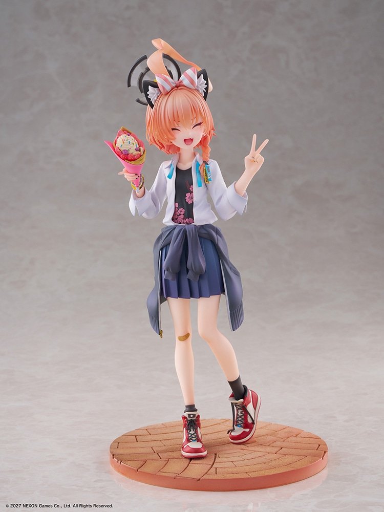 Blue Archive Neru (School): Memorial Lobby Ver. 1/7 Scale Figure