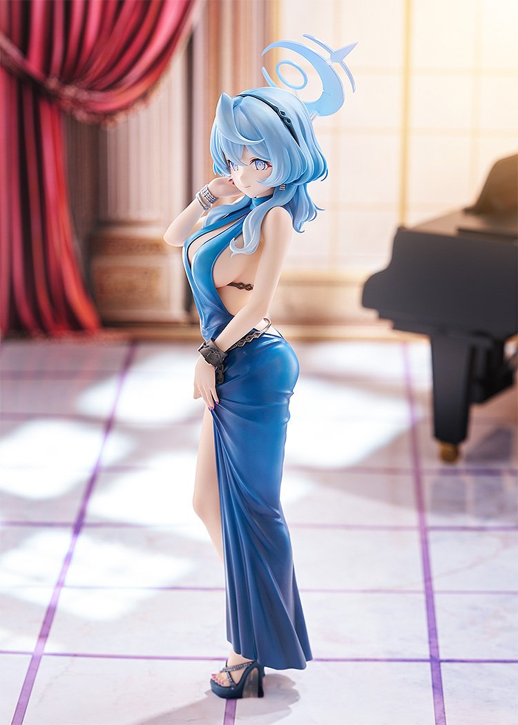 Blue Archive Ako (Dress) 1/7 Scale Figure: Good Smile Company