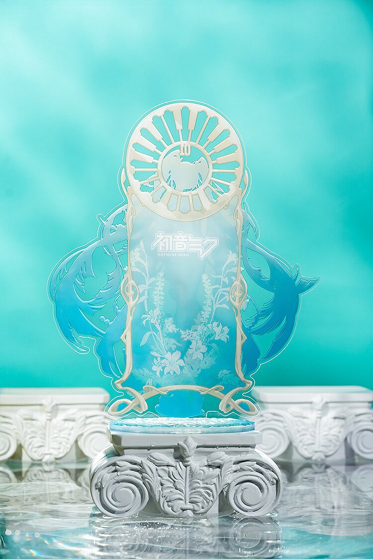 Hatsune Miku feat. Yoneyama Mai Mega Acrylic Stand: Good Smile