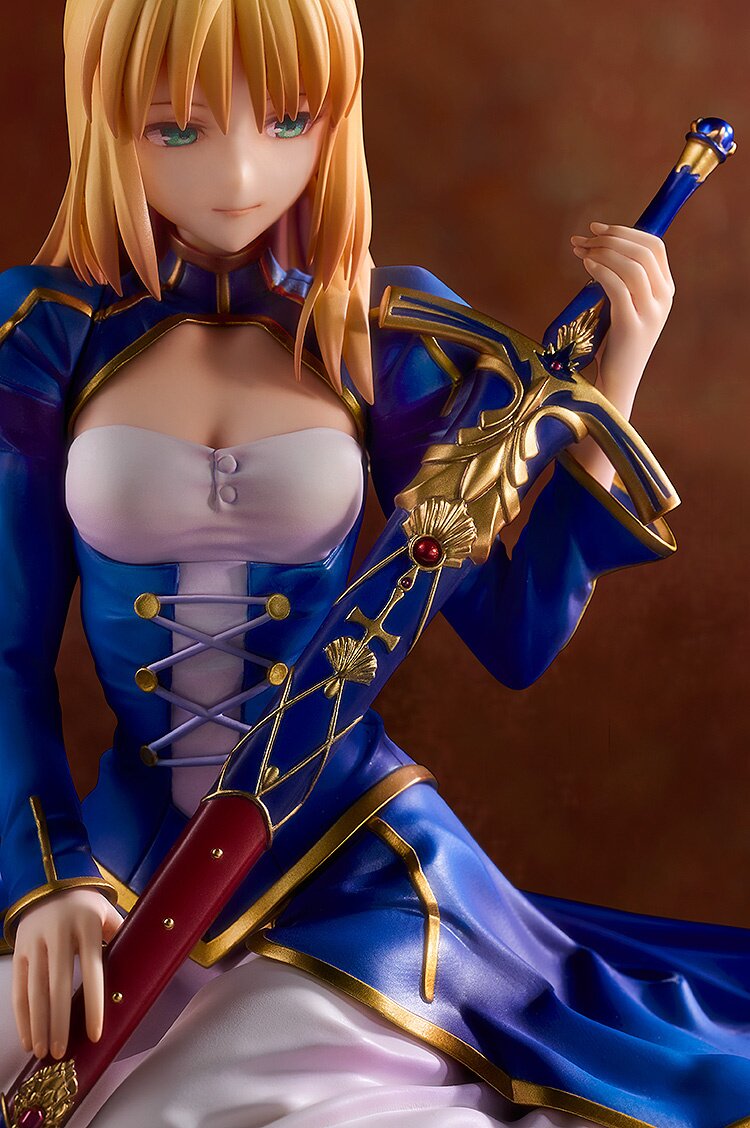 Fate/stay night Saber -Garden of Avalon- 1/7 Scale Figure