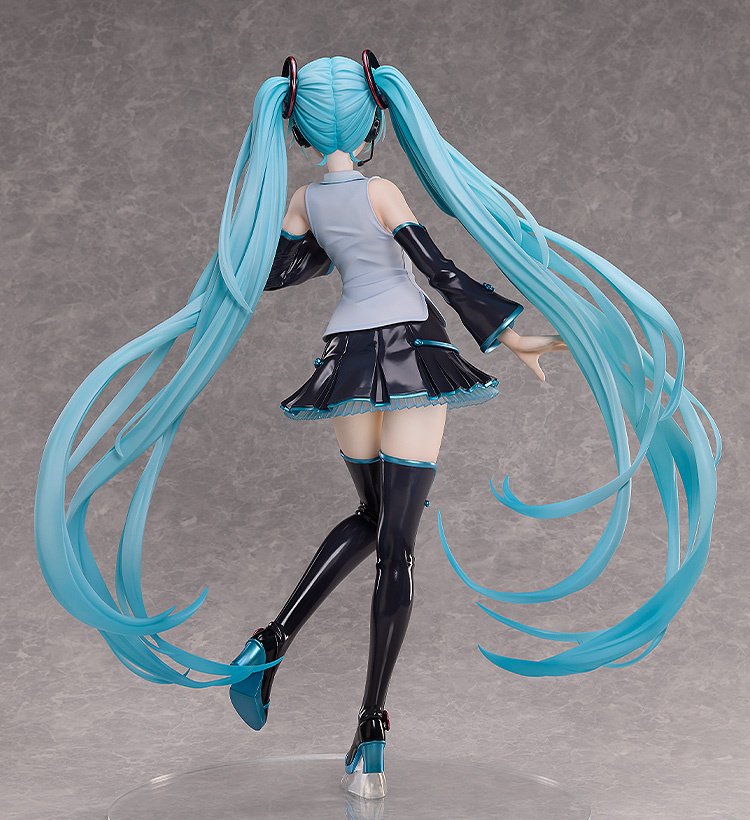 Hatsune Miku V4 Chinese 1/3 Scale Figure: FREEing - Tokyo Otaku