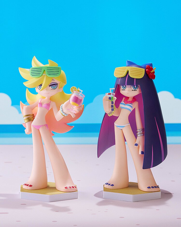 Pop Up Parade Beach Queens New Panty & Stocking with Garterbelt