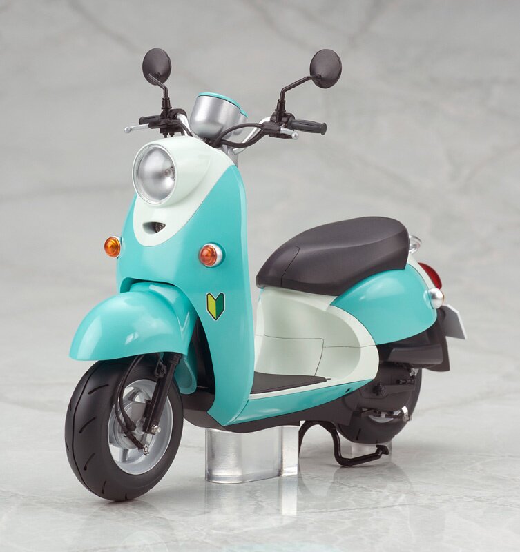 Laid-Back Camp Rin Shima w/ Scooter 1/10 Scale Figure: Alter