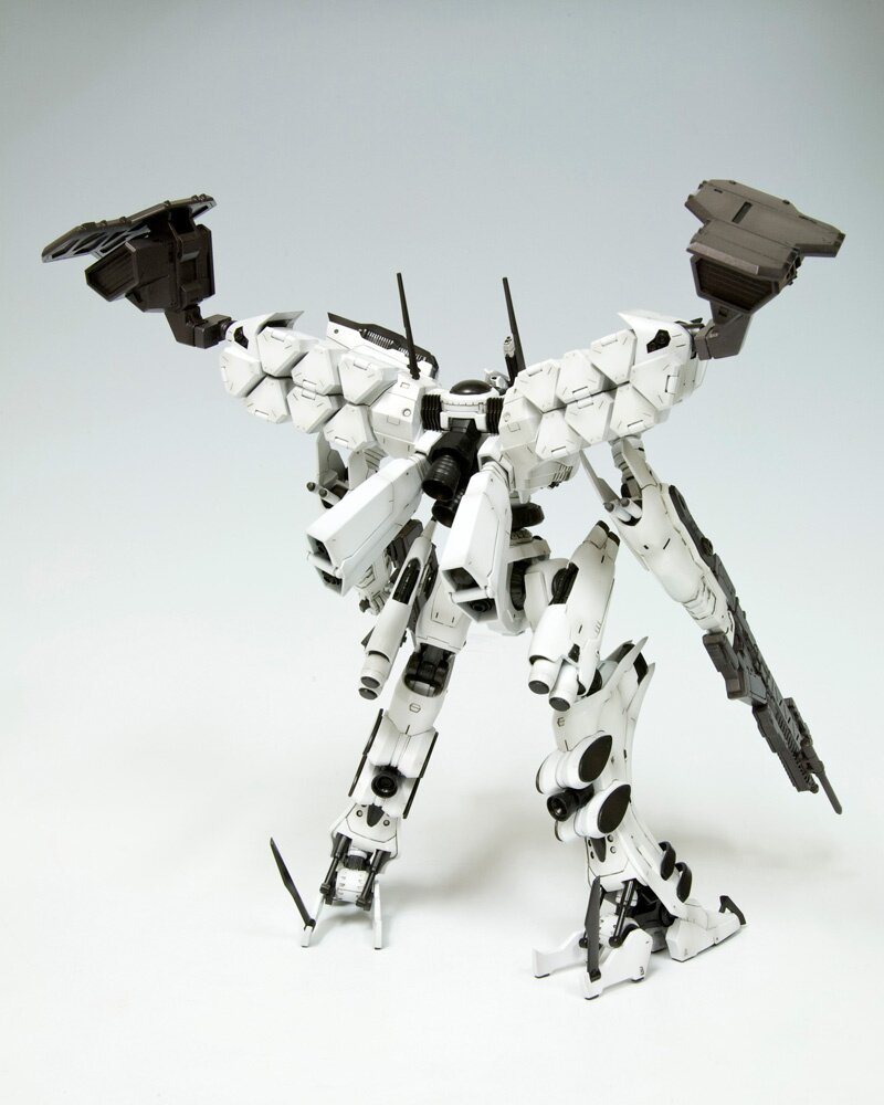 Armored Core: For Answer Lineark White-Glint (Re-run): KOTOBUKIYA ...