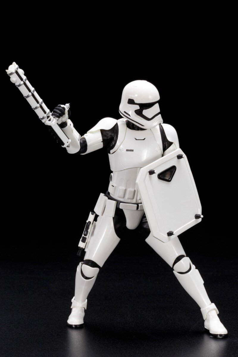 stormtrooper kotobukiya