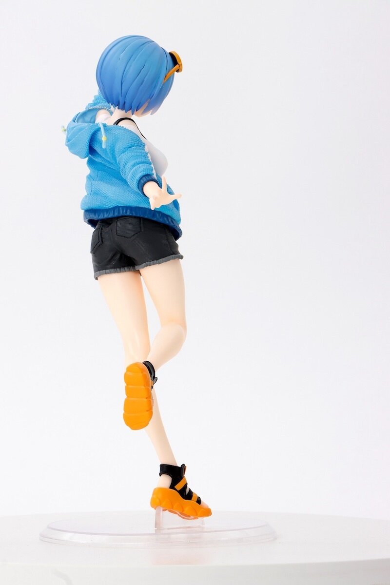 rem summer figure