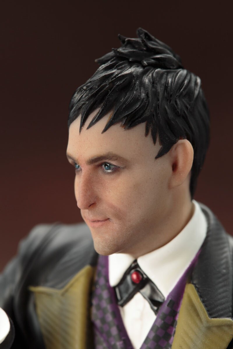 ArtFX+ Gotham Oswald Chesterfield Cobblepot: KOTOBUKIYA