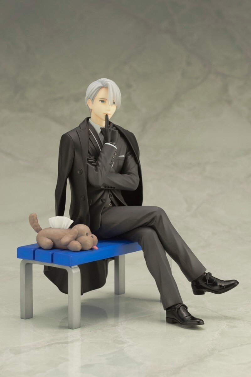 ArtFX J Yuri!!! on Ice Victor Nikiforov