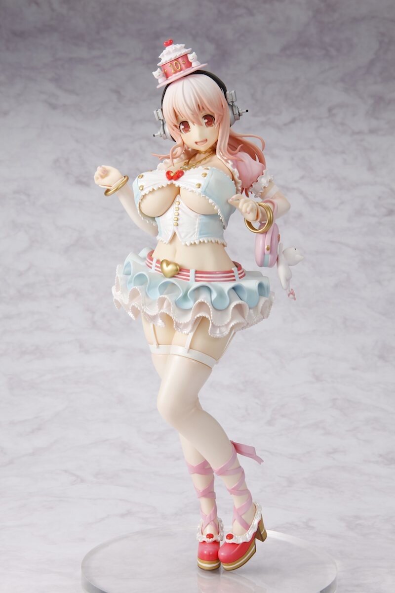 half scale super sonico