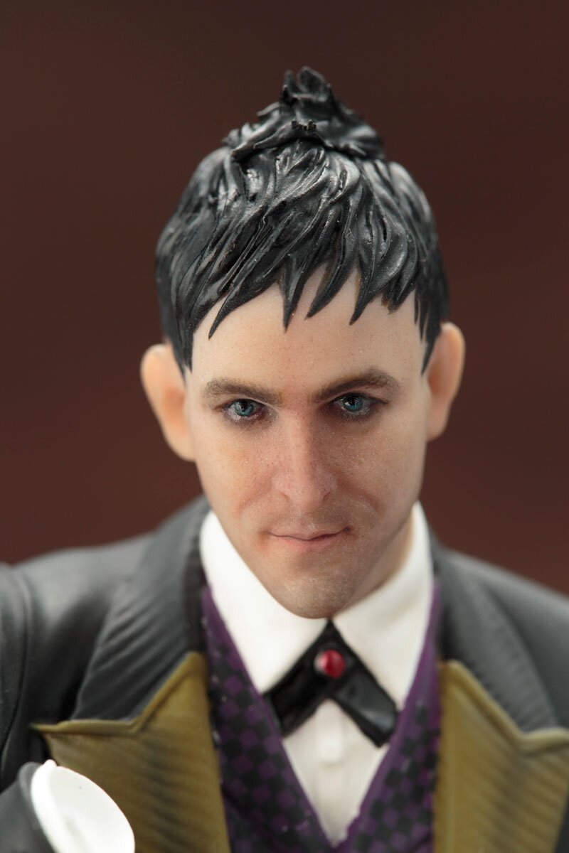 Amazon.co.jp: コトブキヤ ARTFX+ GOTHAM / ゴッサム オズワルド