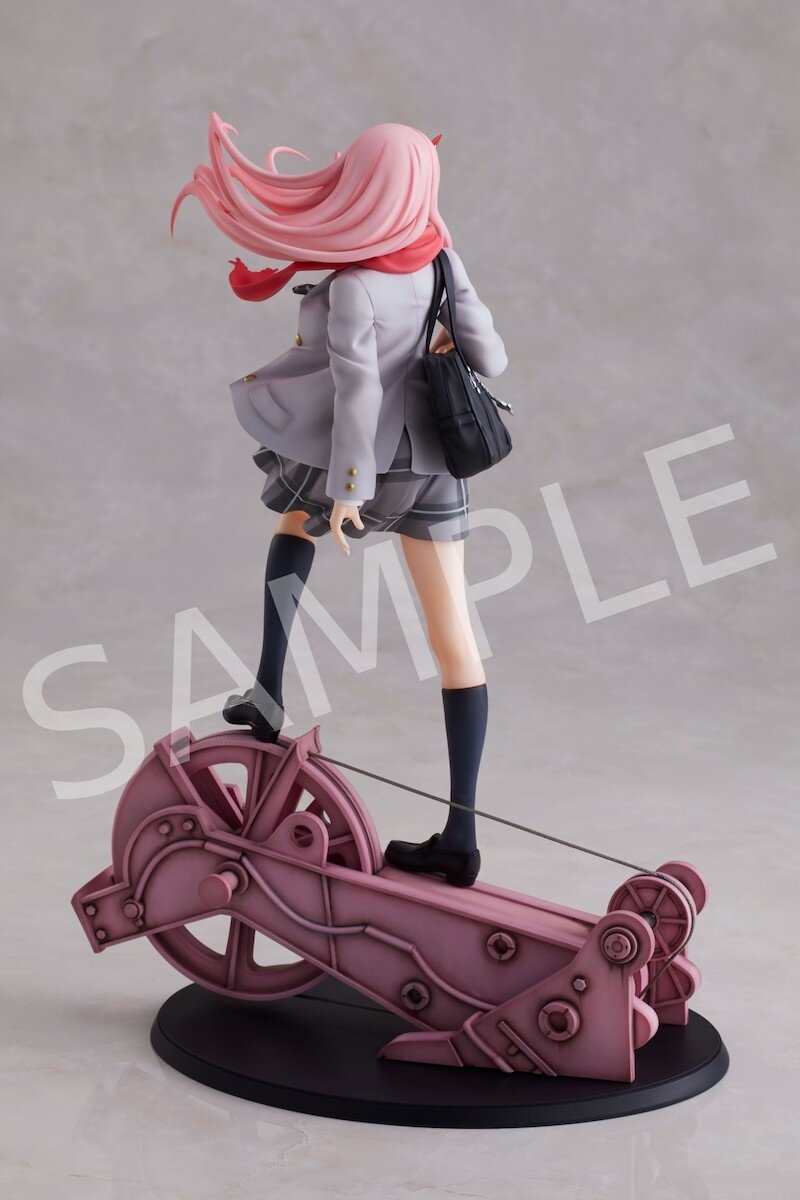 zero two aniplex figure