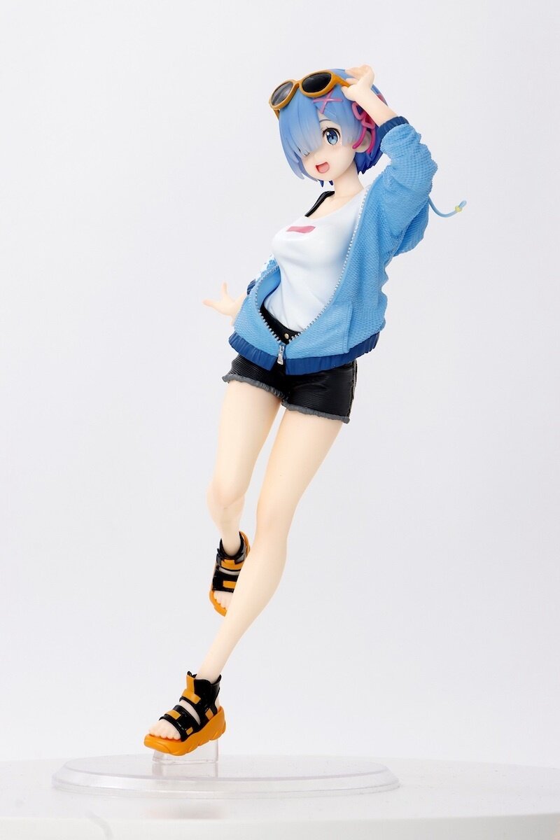 rem beach figure