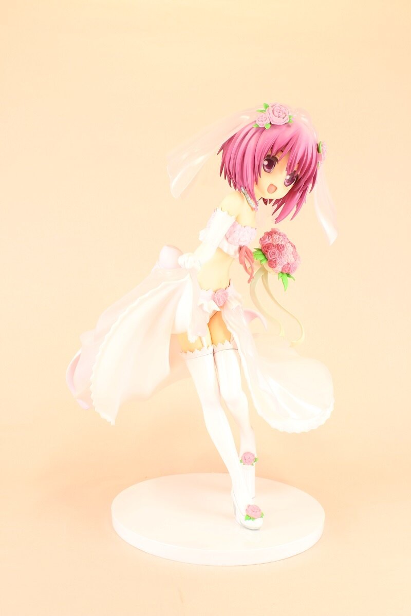 [Ro-Kyu-Bu! SS] Tomoka Minato - Wedding Dress Ver. 1/7 Scale Figure ...