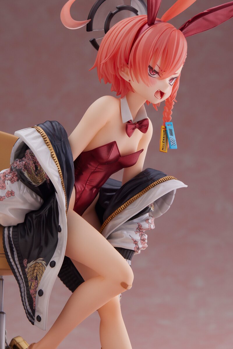 Blue Archive Neru Mikamo: Bunny Girl Ver. 1/7 Scale Figure