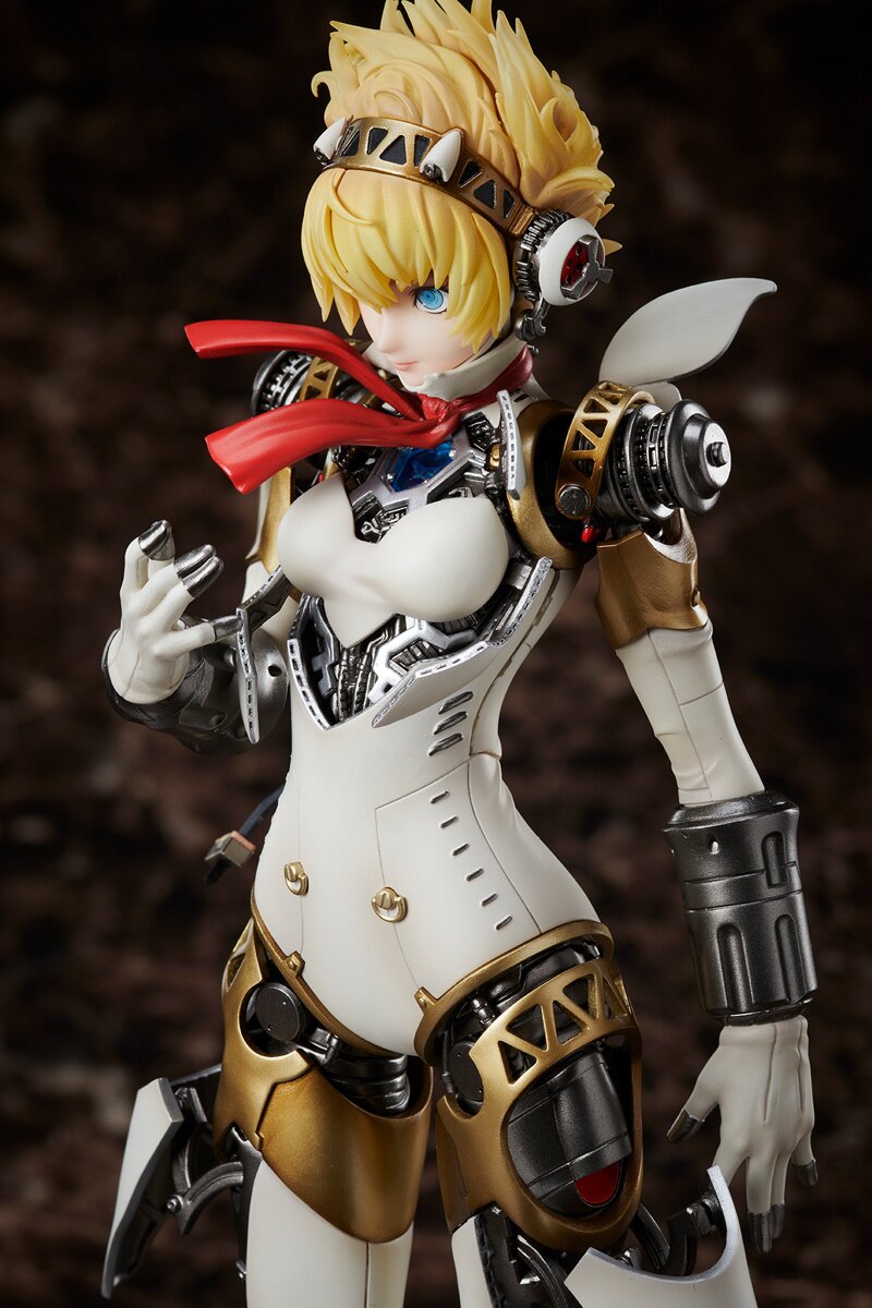 Persona 4 Arena Ultimax Aigis: Extreme Orgia Mode 1/6 Scale Figure