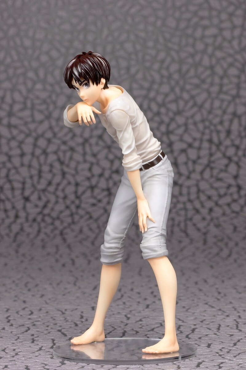 Attack on Titan Eren Figure: Apricot Blossom - Tokyo Otaku Mode