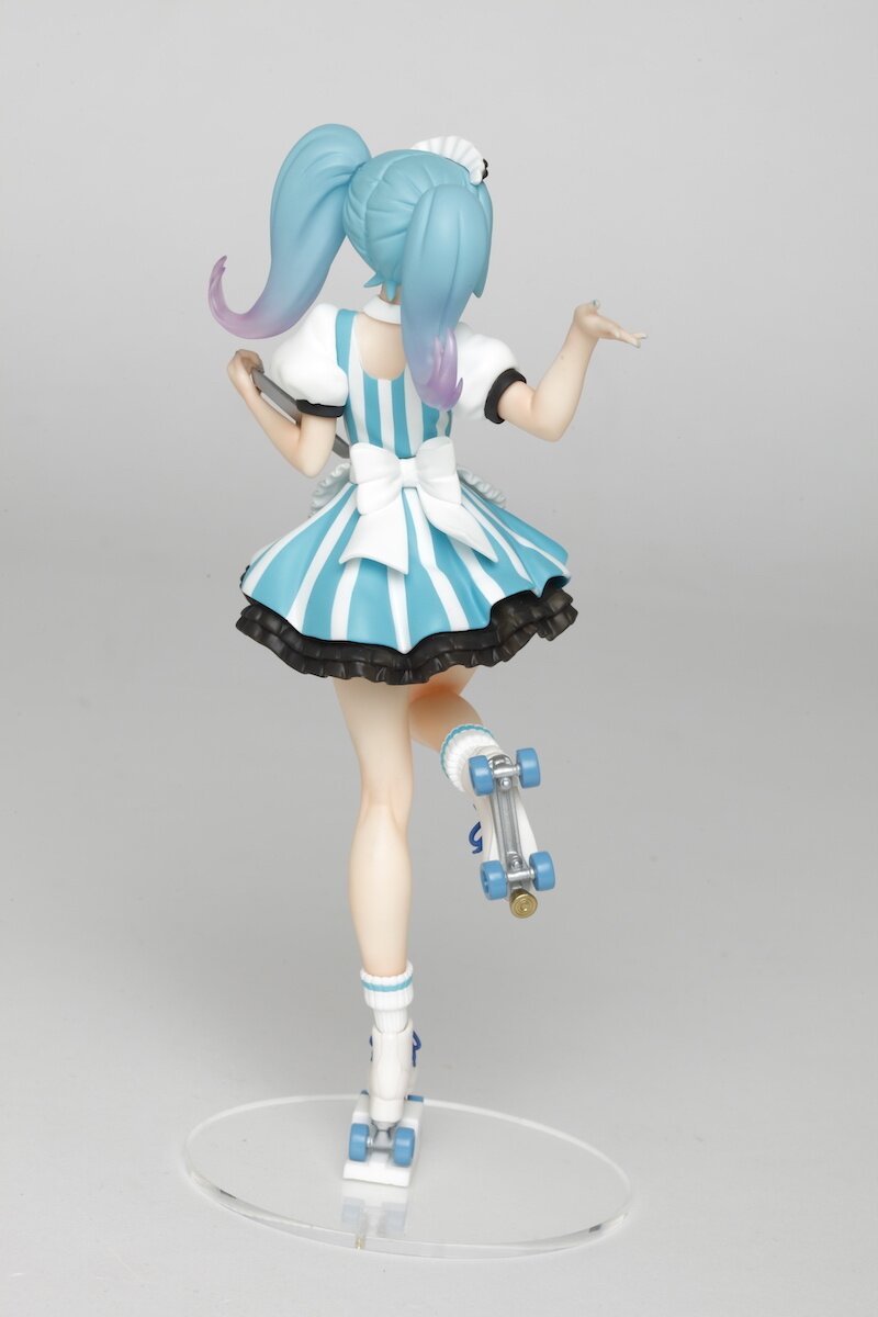 hatsune miku cafe maid