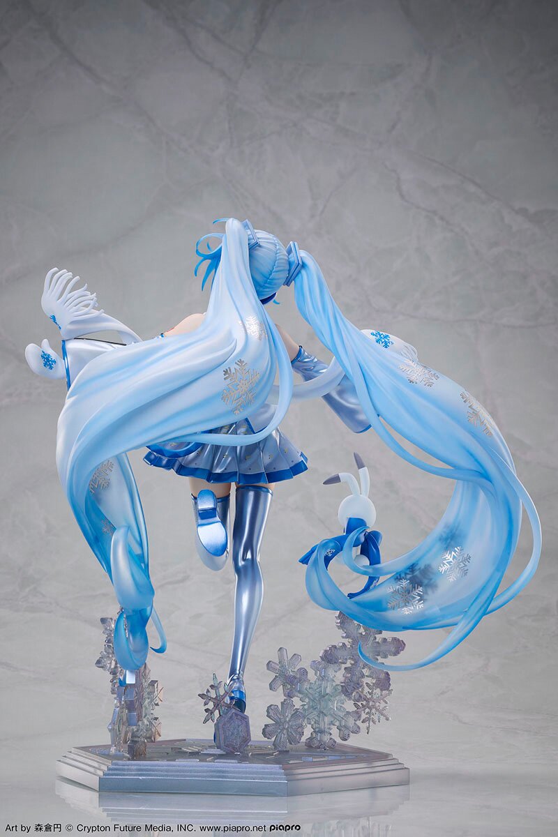 SNOW MIKU 1/7スケールフィギュア 雪ミク スカイタウン 10th Anniversary Ver. 1/7スケール