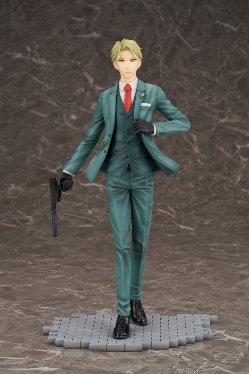 Spy x Family Loid Forger 1/7 Scale Figure