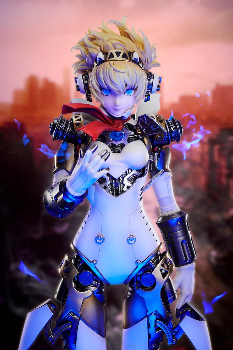 Persona 4 Arena Ultimax Aigis: Extreme Orgia Mode 1/6 Scale Figure