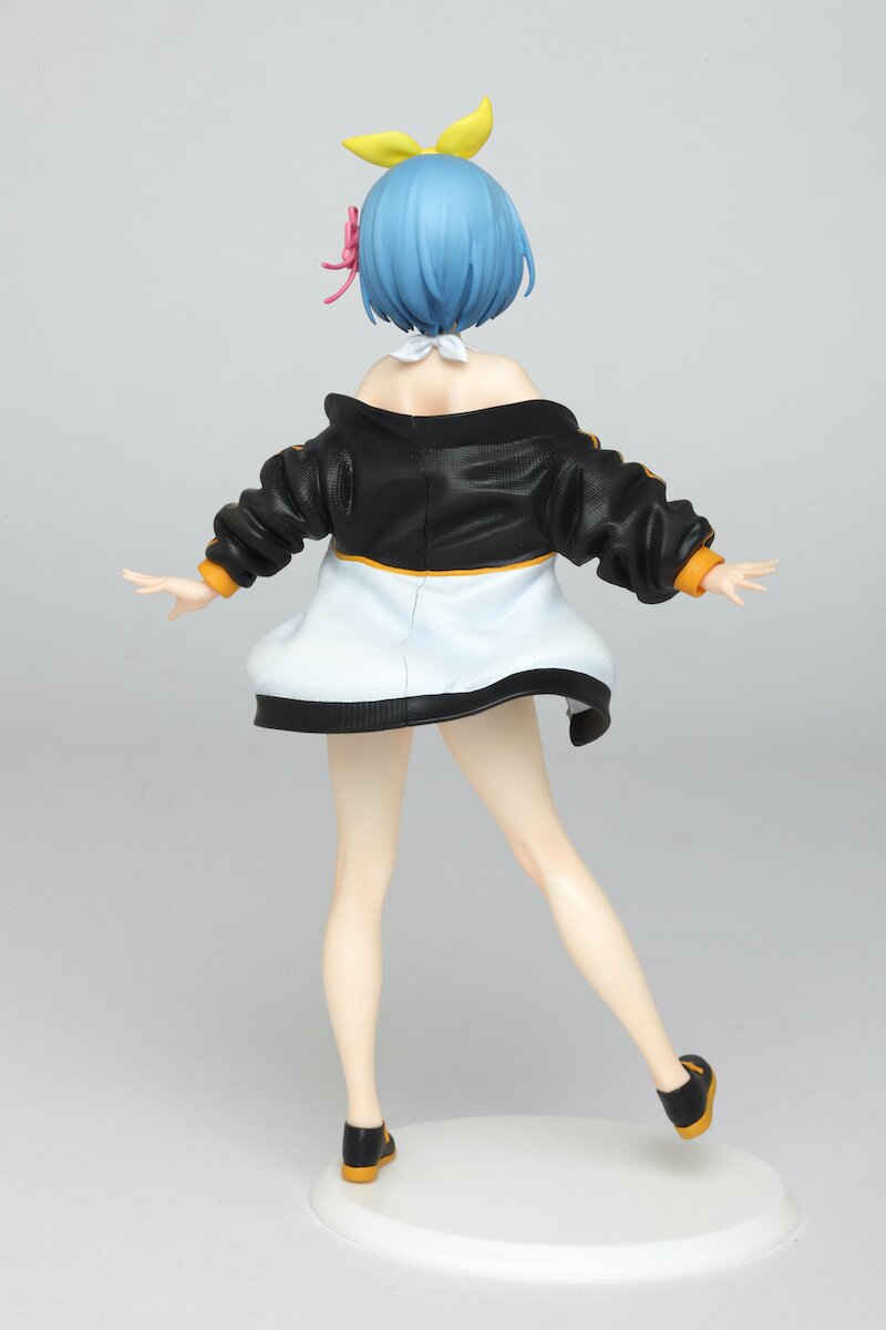 rem jacket figure