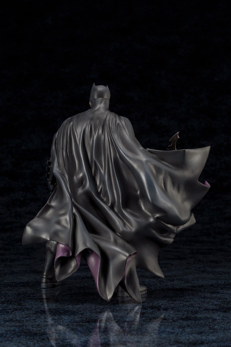 ArtFX+ DC Universe: Rebirth Batman Figure: KOTOBUKIYA - Tokyo