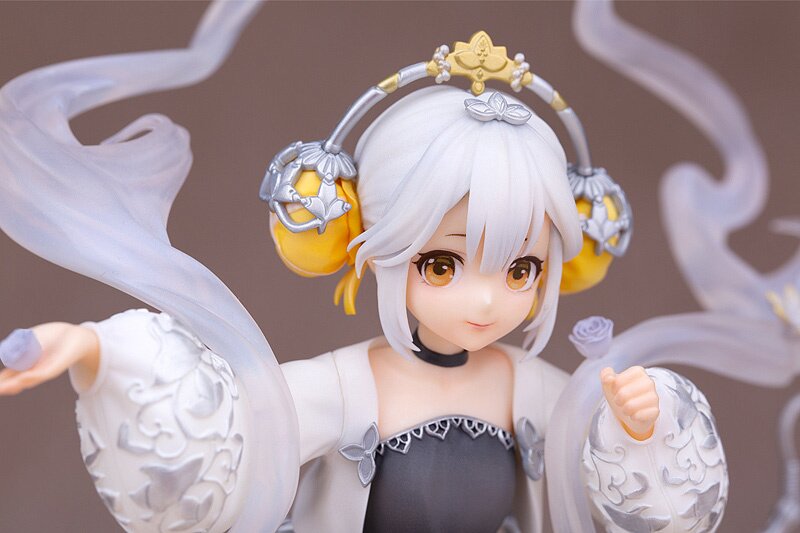 Silver Sachet with Grape Flower and Bird Pattern 1/7 Scale Figure