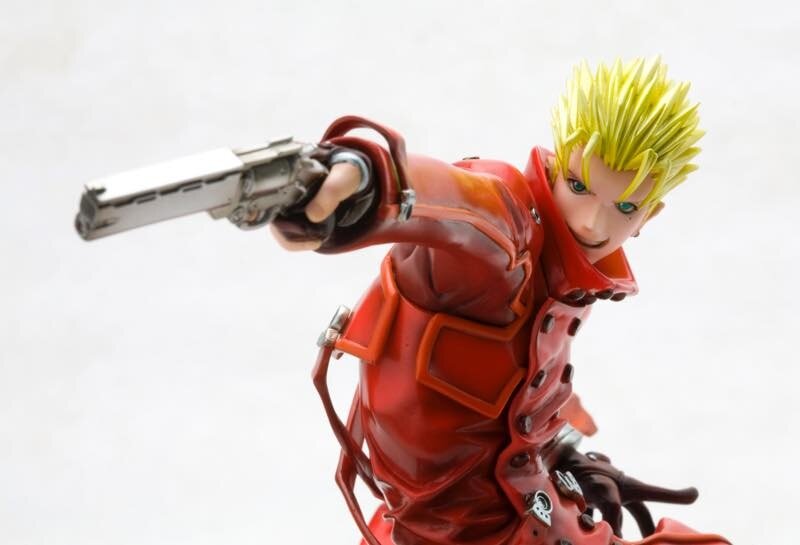 vash the stampede statue