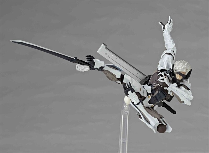 Kaiyodo Revoltech Yamaguchi 140EX Metal Gear Rising Revengeance Raiden –  Lavits Figure