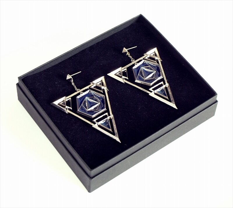 Bayonetta 2 Earrings - Tokyo Otaku Mode (TOM)