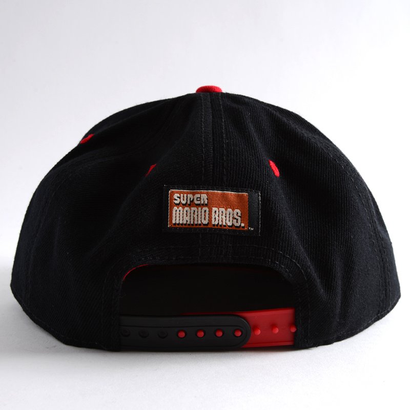 Nintendo Pixel Mario Black Snapback Baseball Cap: Nintendo - Tokyo
