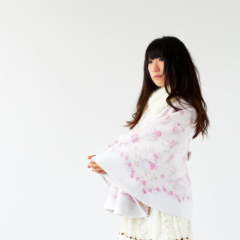 LIZ LISAフラワープリント ポンチョコート LIZ LISA Floral Poncho - Tokyo Otaku Mode (TOM)