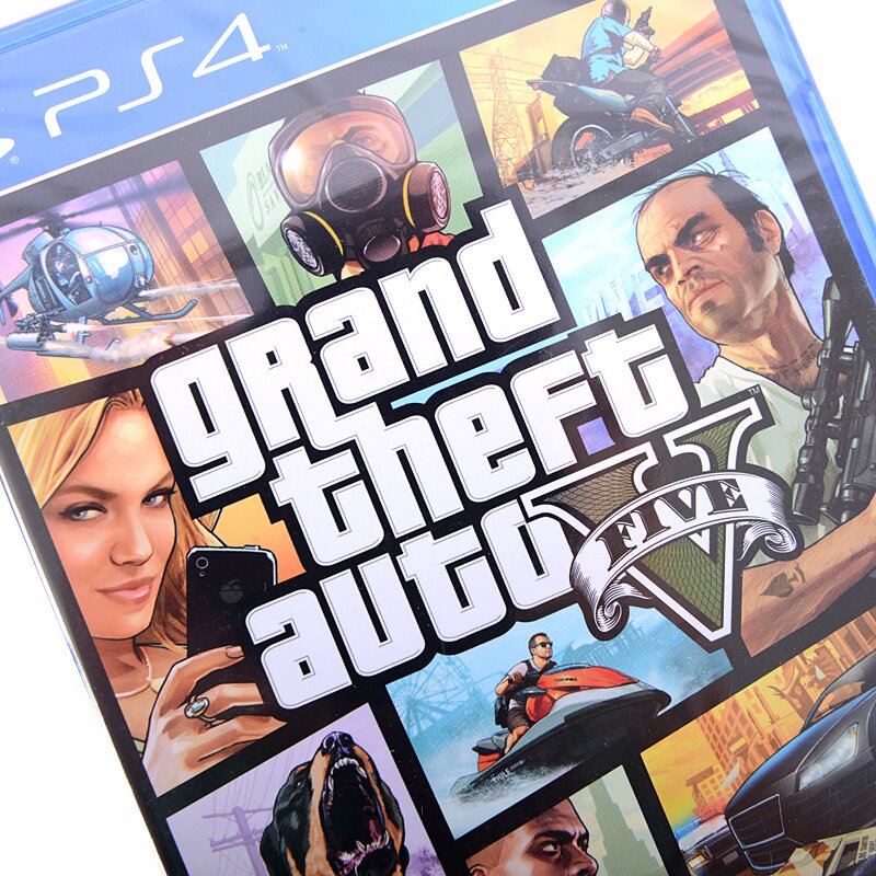  Grand Theft Auto V (PS4) : Video Games